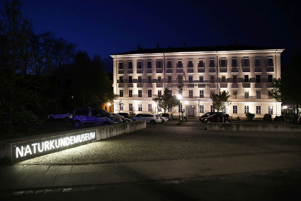 Foto: Leipzig - Naturkundemuseum Leipzig | Das Team hinter BILDLEXIKON LEIPZIG bündelt historische wie aktuelle Informationen über die Stadt Leipzig in Text und Bild auf einer Plattform und stellt diese der interessierten Öffentlichkeit zur Verfügung.