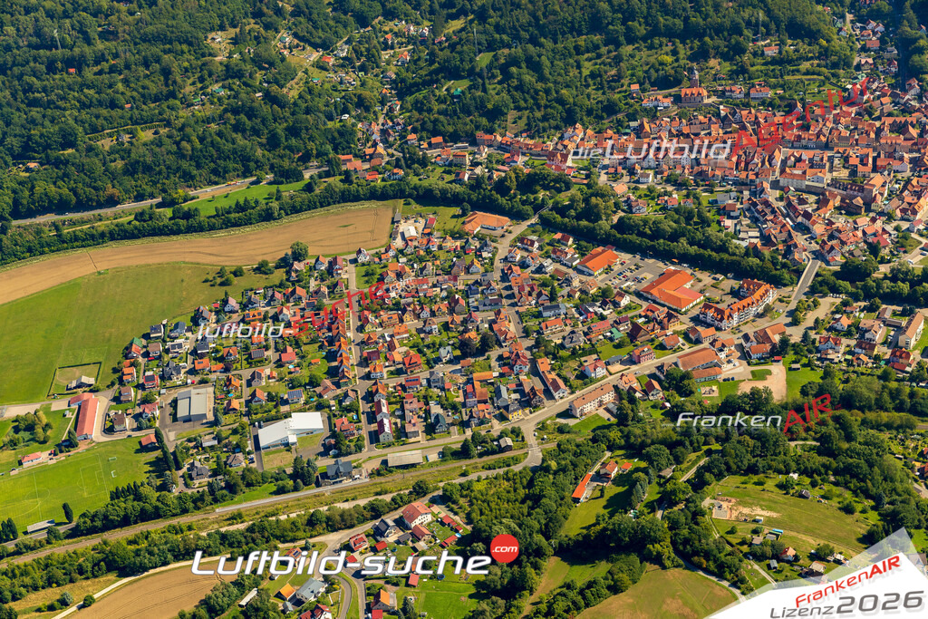 Übersichts Bild Wasungen - Die Luftaufnahme wurde 2025 vom UL-Flugzeug heraus erstellt ( keine Drohnenaufnahme ) - Hochauflösende Luftaufnahme - für Wandbilder und großformatige Ausdrucke geeignet. Das besondere Geschenk!Hier alle&nbsp;Infos zur Lizenzierung der LuftaufnahmeWir fliegen auch dieses Jahr wieder in Ihre Region um Luftbilder zu erstellen.- Luftbild anfragen