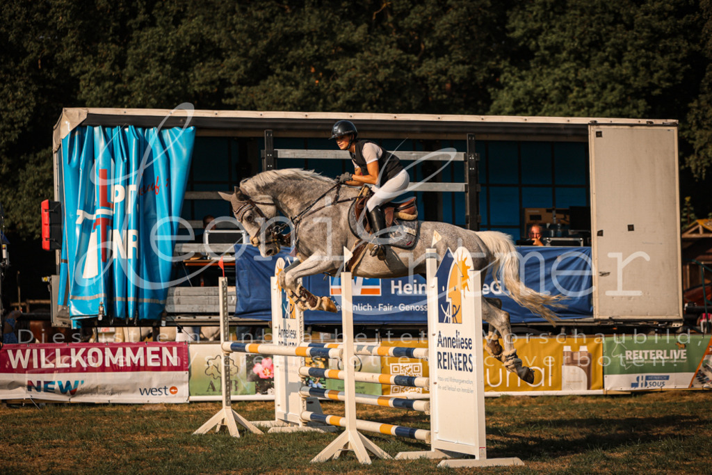 18.FrSpA00090 | Leoni Ertmer Photography - Realisiert mit Pictrs.com