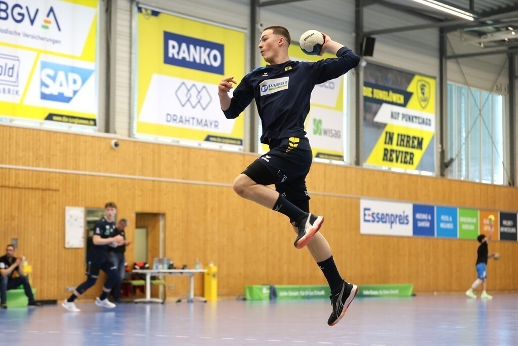 2H2A4574 | Tanja Sommer - TS Sportfotografie - Realisiert mit Pictrs.com