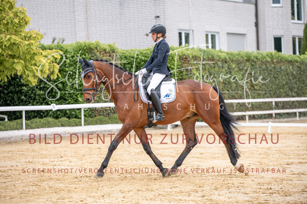 Schugtsche-Aluta25-41.Amat-Dressurprf.A_-99 | Schugtsche Fotografie - Realisiert mit Pictrs.com