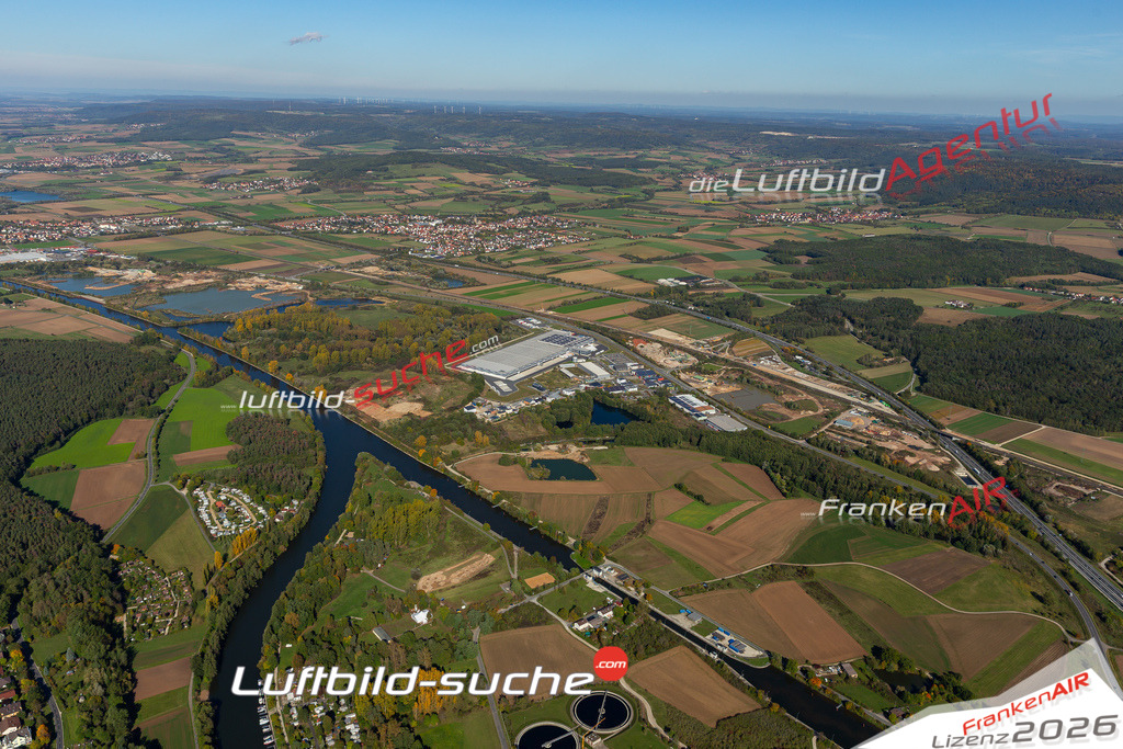 Die Luftbildaufnahme Regnitz - Eggolsheim wurde 2019 mittels Flugzeug (keine Drohne) erstellt. Perfekte Schärfe und Druck- Ergebnisse- Garantiert!