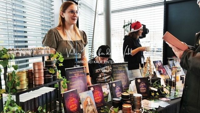 P1405907 | Fotografie für »mehr« Persönlichkeit ... von Anfang an - authentisch natürlich emotional - Geburt, Kinder und Familie, Entrepreneure, Kreative, Kamera-Scheue, Interessierte. Mit Empathie und ohne Posen erstelle ich Bilder mit "Wieder-Erkennungs-Gefühl".