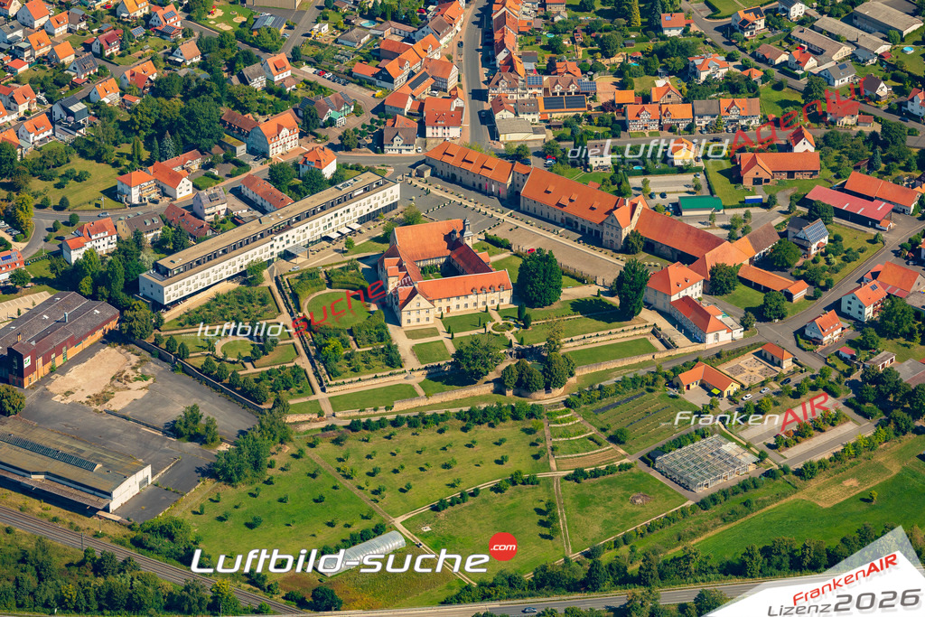 Klassische Luftaufnahme ohne Drohne zeigt:Altmorschen Park bei Morschen - Die Luftbildaufnahme wurde 2025 vom UL-Flugzeug heraus erstellt ( keine Drohnenaufnahme ) - Hochauflösende Luftaufnahme -Nicht vergleichbar mit Google Maps oder Satelittenbilder- Die Geschenkidee !Mit Lizenz und Bildrechte bestellbar