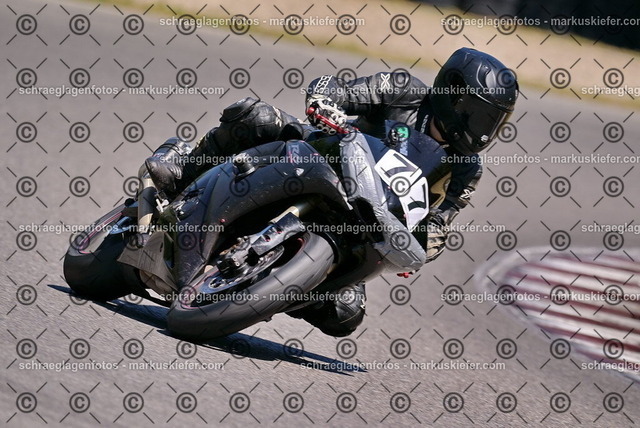 26bt04-1199 | markuskiefer.com - Realisiert mit Pictrs.com