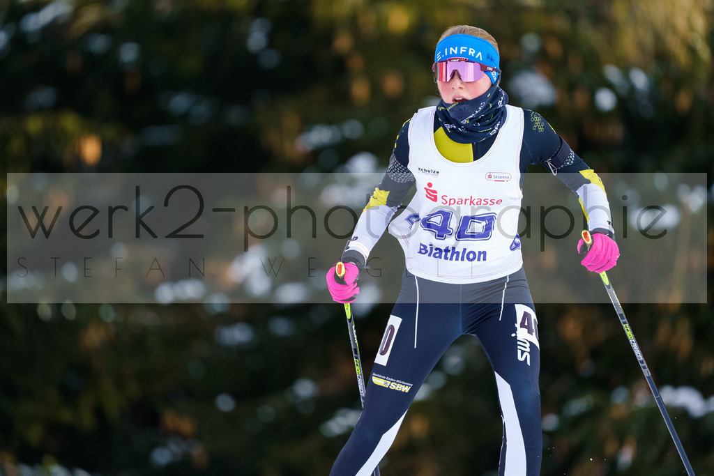 DSC Oberwiesenthal | Vom 19. - 21. Januar fand in der Sparkassen-Skiarena Oberwiesenthal der DSV E.INFRA Schülercup Biathlon statt.