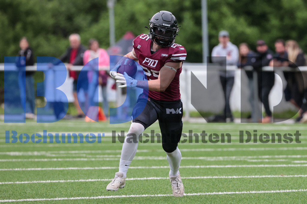 SES_BOCMUN20250503-24 | bond - Realisiert mit Pictrs.com