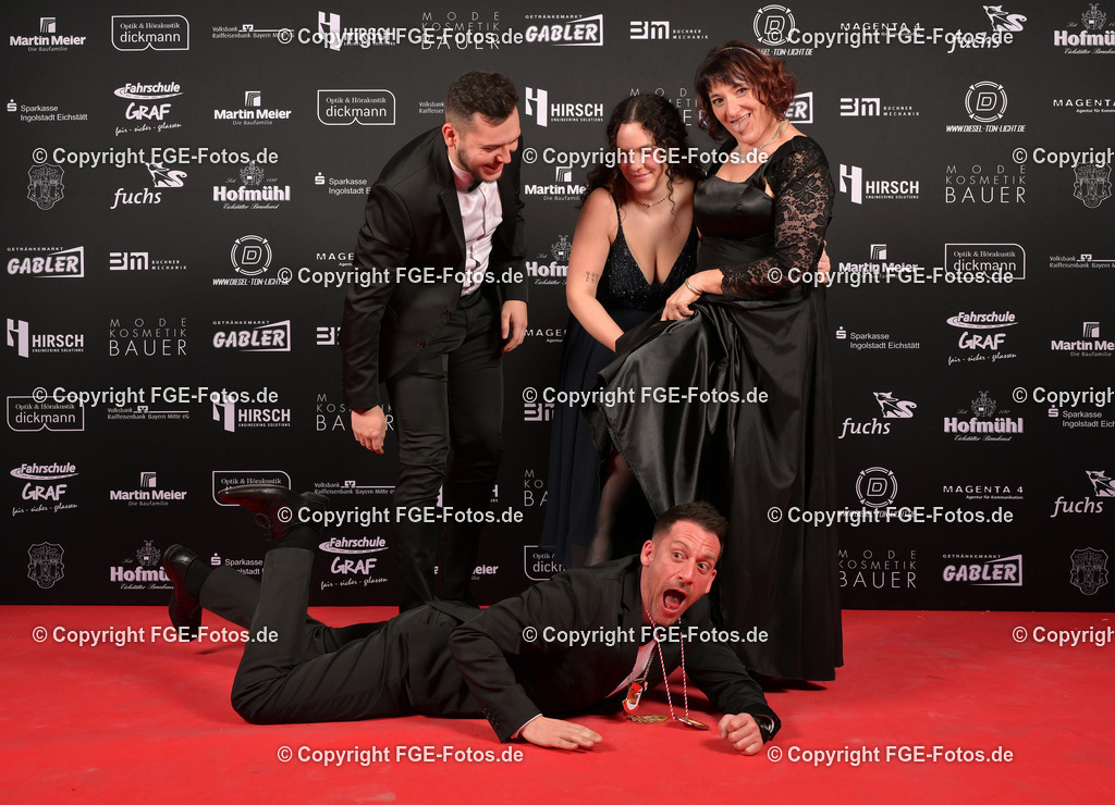 20240114-fge-fotos-0397 | Eröffnungsball der FGE am 14.01.2024 im Alten Stadttheater in Eichstätt. - Realisiert mit Pictrs.com