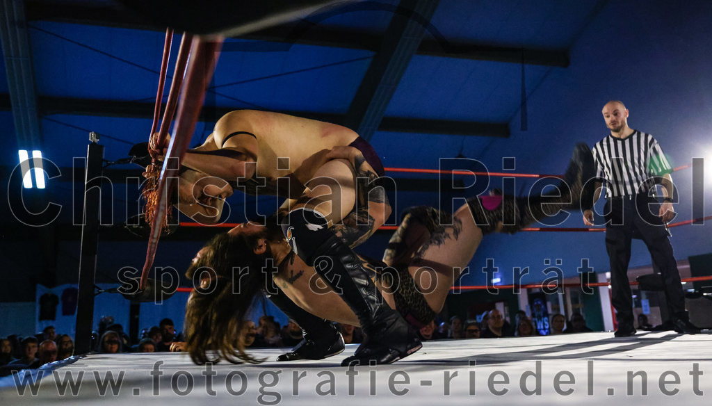 2022-11-12_049_EWS_Wrestling_Erding | Erding, Deutschland, 12.11.2022:
Wrestling, Saison 2022, EWS Wrestling ERDING

Foto: Christian Riedel / fotografie-riedel.net