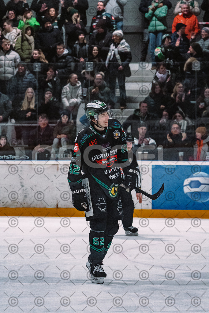 Alligators_vs_Toelz_15_02_2026-15 | Höchstadt Alligators Fotogalerie: Eishockey-Action aus Franken. Professionelle Spielfotos, Portraits & Stadionbilder zum Download. Jetzt entdecken! - Realisiert mit Pictrs.com