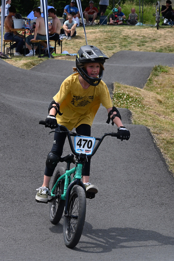 DSC_7071-cam-florian | German Pumptrack Series - Realisiert mit Pictrs.com