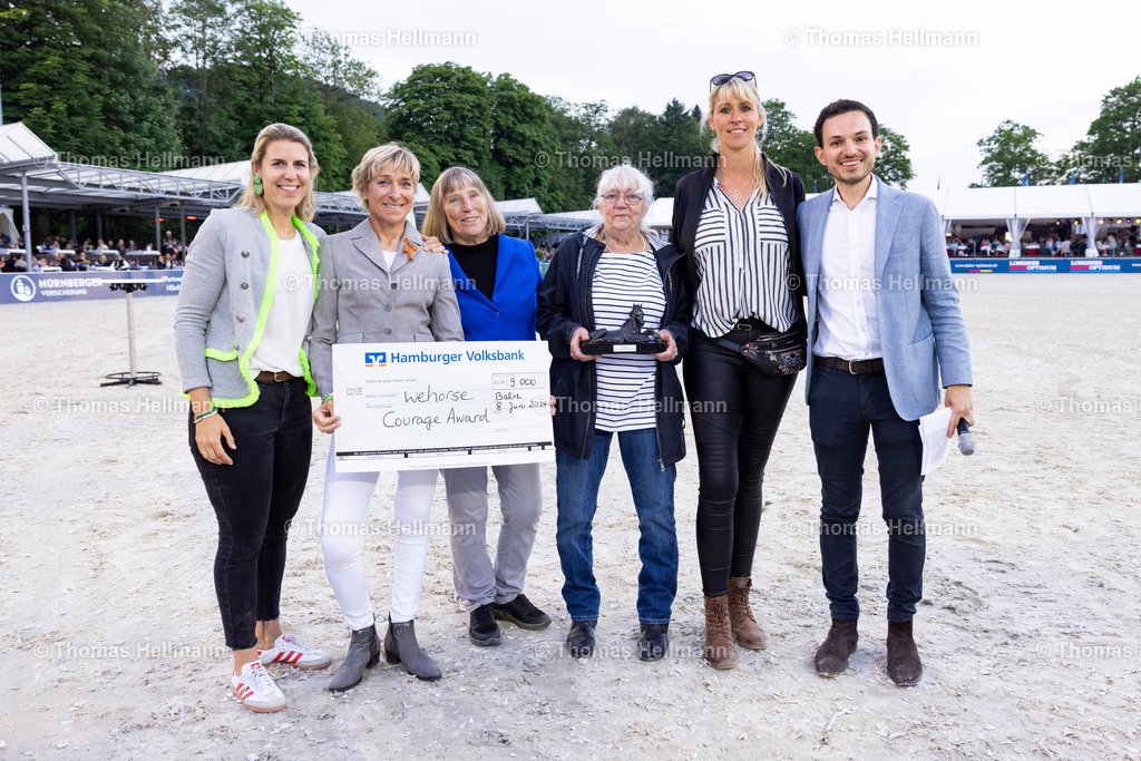 TH_WeHorse Courage Award_19448 | Longines Balve Optimum 2024 am 08.06.24 in Balve, Schloss Wocklum, Thomas Hellmann, WeHorse Courage Award