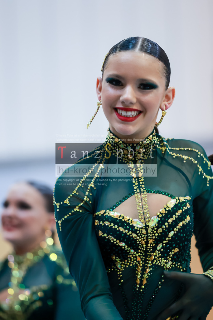 20260307_Solo-Forma_BL2_Nbg09196 | Tanzsportbilder, Standardtanz, Lateintanz, WDSF, DTV, LTVB, dancecomp, goc, hessen tanzt, blaues band der spree, walzer, tango, wiener walzer, slowfox, quickstepp, samba, rumba, cha-cha-cha, paso doble. jive, hd-kroft photography, turniertanzsport