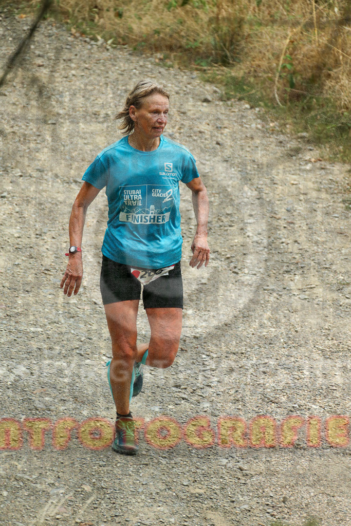 220827_1146_EX1_9390 | Sportfotografie im Rhein-Sieg Kreis, Köln, Bonn, NRW, Rheinland Pfalz, Hessen, etc. Unser Tätigkeitsfeld umfasst den Laufsport vom Volkslauf über den Marathon, Duathlon, Triathon bis zum Ultralauf wie Kölnpfad Ultra oder Schindertrail.