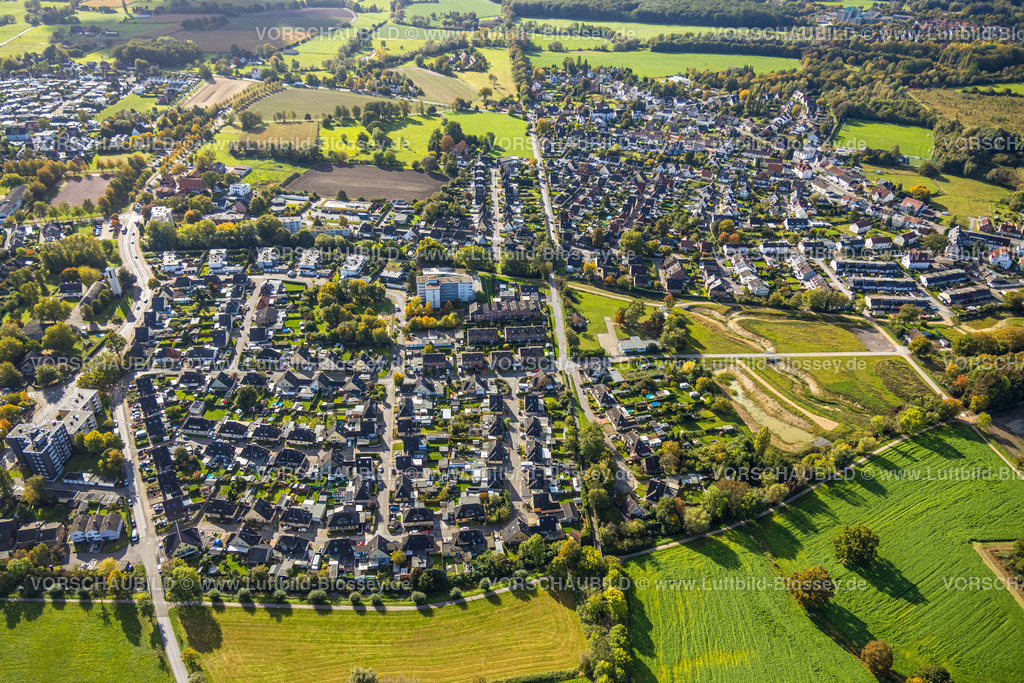 Hamm241008010 | Luftbild, Bauarbeiten Lippeverband, Renaturierung Erlenbach zwischen Mennenkamp und Geithe, Flussbett und Wohngebiet Mennenkamp, Uentrop, Hamm, Ruhrgebiet, Nordrhein-Westfalen, Deutschland