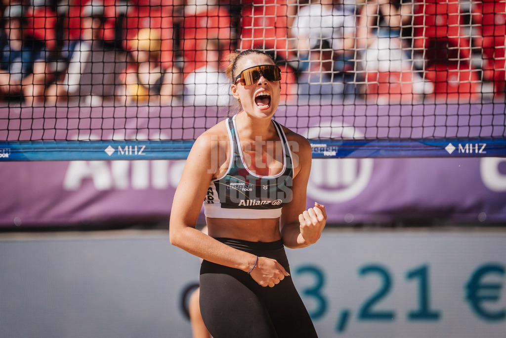 Beachvolleyball | Frauen | Allianz German Beach Tour 2025 | Tourstop Düsseldorf | 15.05.2025 | Elea Beutel jubelt