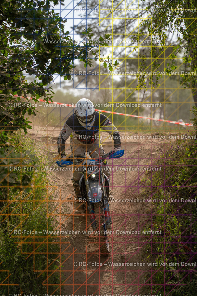 Niederwürzbach 4 Lauf-383 | Sportfotografie von RO-Fotos: Motorsport, Motocross, Enduro, Laufveranstaltungen und Triathlon. Professionelle Fotos von Sportlern und Events. - Realisiert mit Pictrs.com