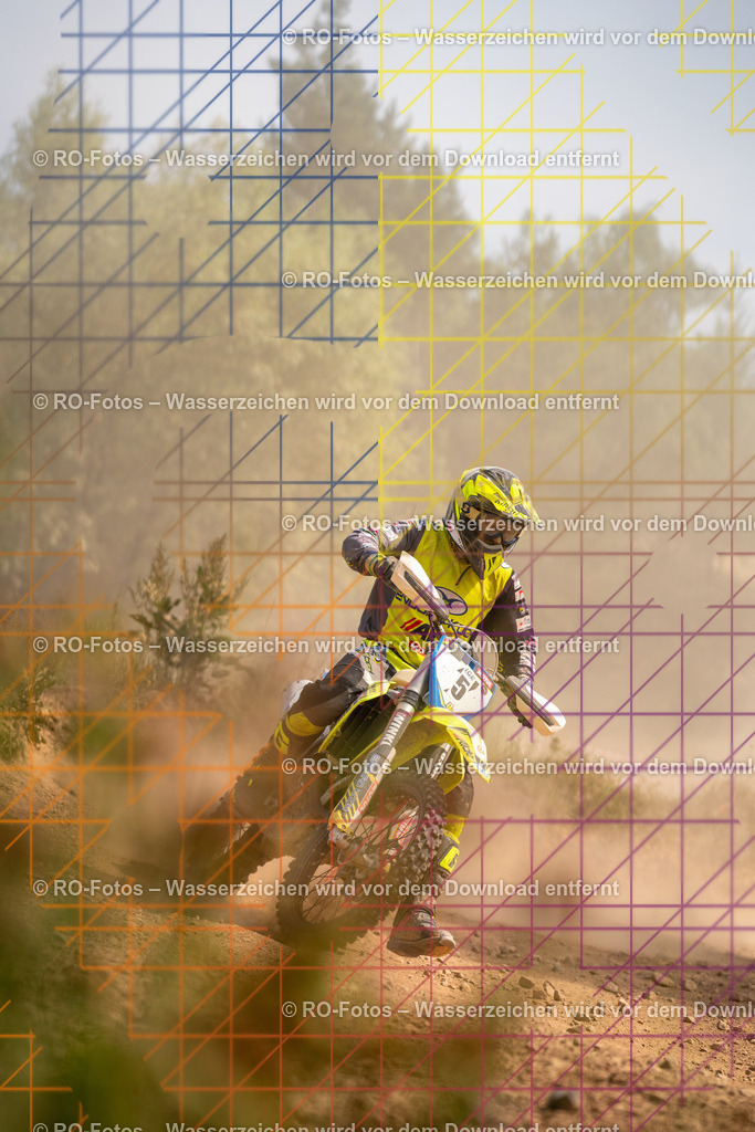 Niederwürzbach 3 Lauf-971 | Sportfotografie von RO-Fotos: Motorsport, Motocross, Enduro, Laufveranstaltungen und Triathlon. Professionelle Fotos von Sportlern und Events. - Realisiert mit Pictrs.com