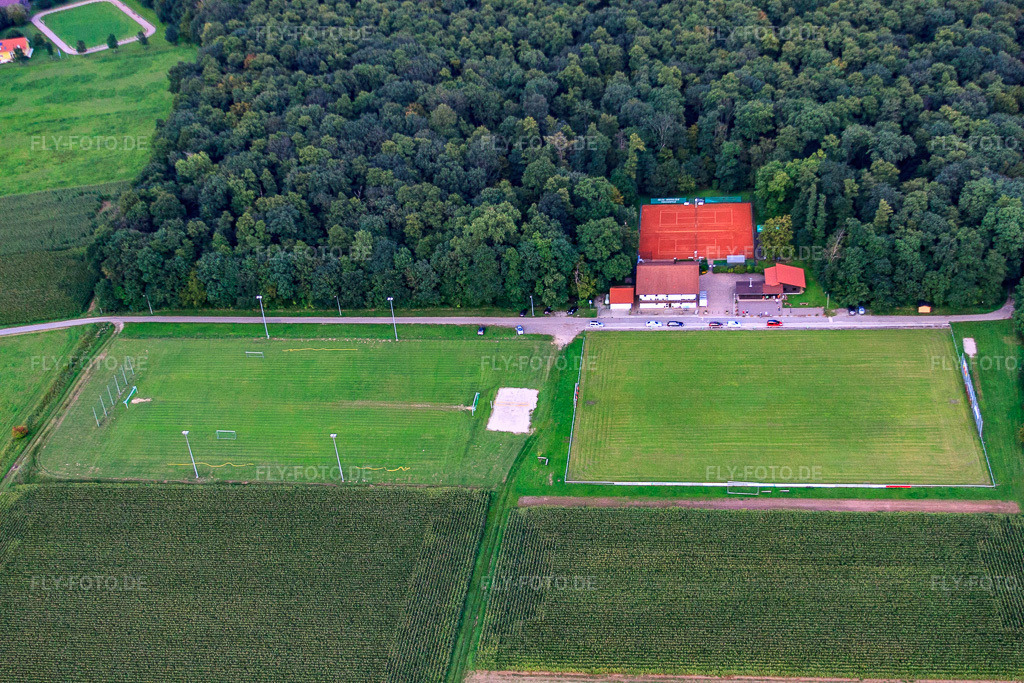 Luftbild: Sportplätze des TSV 1908 Freckenfeld in Freckenfeld im Bundesland Rheinland-Pfalz in Deutschland. Foto: IMG_44235.jpg vom 17.08.2011 durch Werner Riehm/FLY-FOTO.deTSV1908FRECKENFELD.JIMDO.COM