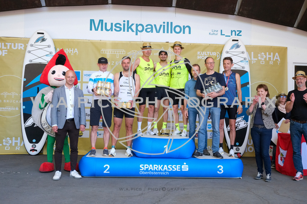 ..... | LINZ,AUSTRIA,27.April 24, Int. 3 Brückenlauf Linz  , Image shows: Photo: WAPICS / Michael ring