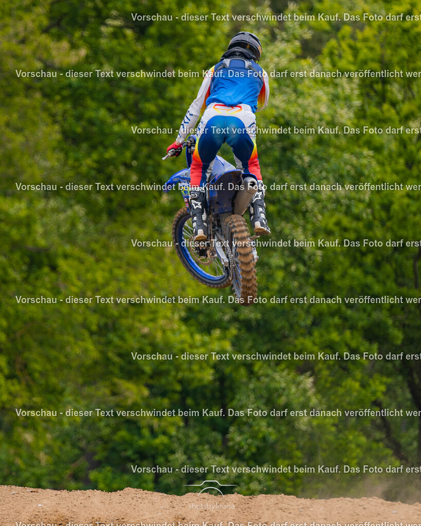 05_17_GroßGlienicke_clubsport-9542 | Sportfotografin aus Berlin-Brandenburg mit Fokus auf Motocross. Ich halte deine sportliche Leistung und echte Emotionen auf und neben der Strecke professionell fest. Entdecke die Fotos von deinem Rennen und bestelle sie direkt hier im Shop.
