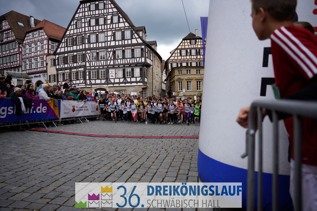 Stadtwerke Schüler und Jugendlauf 1,7km | 3koenigslauf 2022 Stadtwerke Schüler und Jugenlauf 1,7km - Realisiert mit Pictrs.com
