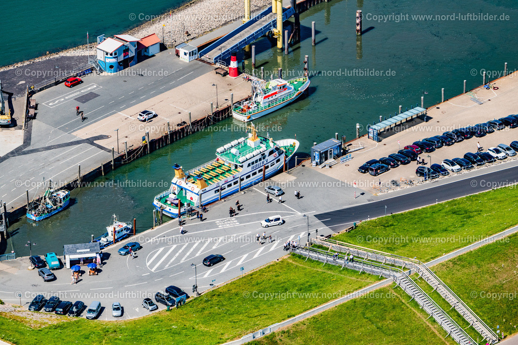 Nordstrand_Adler_V_Adler_Schiffe_im_Hafen_ELS_8123130822 | NORDSTRAND 13.08.2022 Passagier- und Fahrgast- Schiff " Adler V " Rederei " Ader Schiffe "im Hafen in Nordstrand Nordfriesland im Bundesland Schleswig-Holstein, Deutschland. // Passenger ship "Adler V" shipping company "Ader Schiffe" in the harbor in Nordstrand Nordfriesland in the state Schleswig-Holstein, Germany. Foto: Martin Elsen