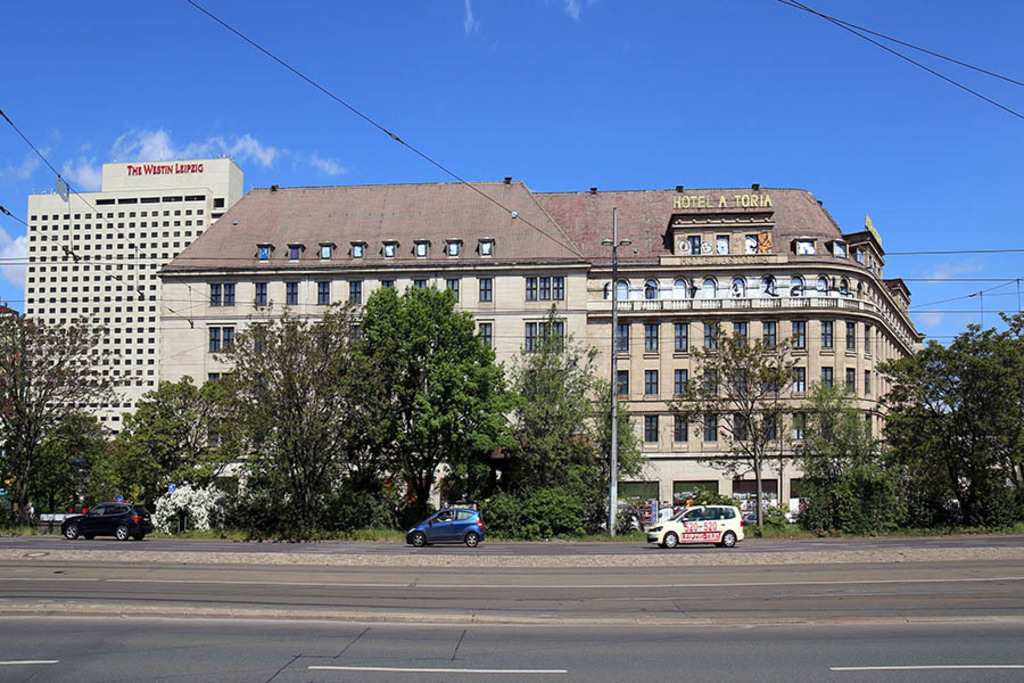 Hotel Astoria | Das Team hinter BILDLEXIKON LEIPZIG bündelt historische wie aktuelle Informationen über die Stadt Leipzig in Text und Bild auf einer Plattform und stellt diese der interessierten Öffentlichkeit zur Verfügung.