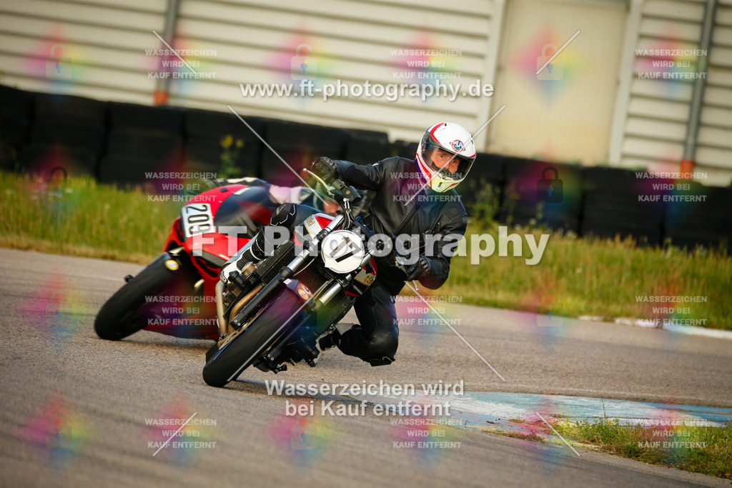 _MOT5219 | Hier findet Ihr Bilder von Touristenfahrten auf der Nürburgring Nordschleife oder von anderen Veranstaltungen die ich besucht habe. Viel Spass beim Durch Schauen 