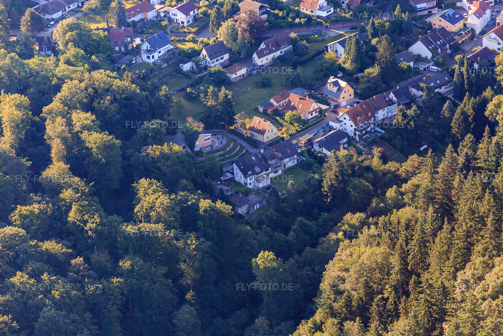 Luftbild: Zum Wald im Ortsteil Grünwettersbach in Karlsruhe im Bundesland Baden-Württemberg in Deutschland. Foto: IMG_083914.jpg vom 26.07.2015 durch Werner Riehm/FLY-FOTO.de