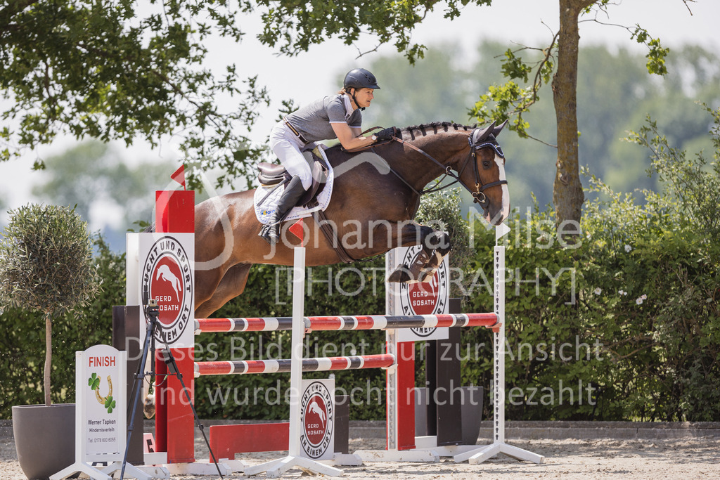 230616_Lemwerder_Springpf-L2-644 | Deine schönsten Turniermomente als professionelle Fotos! Entdecke hochwertige Pferdesport-Fotografie im Online-Shop. Jetzt Fotos finden & bestellen!