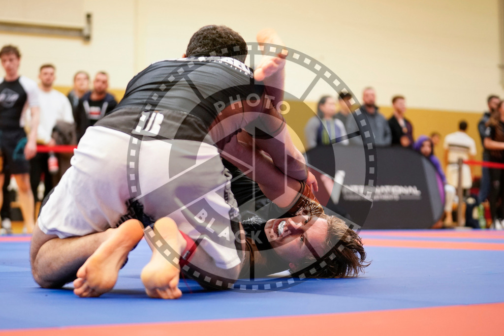 20240203PBB09633 | Fighters compete during the Brazilian Jiu-Jitsu Championship of the AJP Tour in Maintal by Frankfurt am Main, Germany, on February 2, 2024.