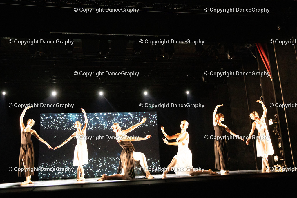 GPHY4155 | DanceGraphy - Realisiert mit Pictrs.com