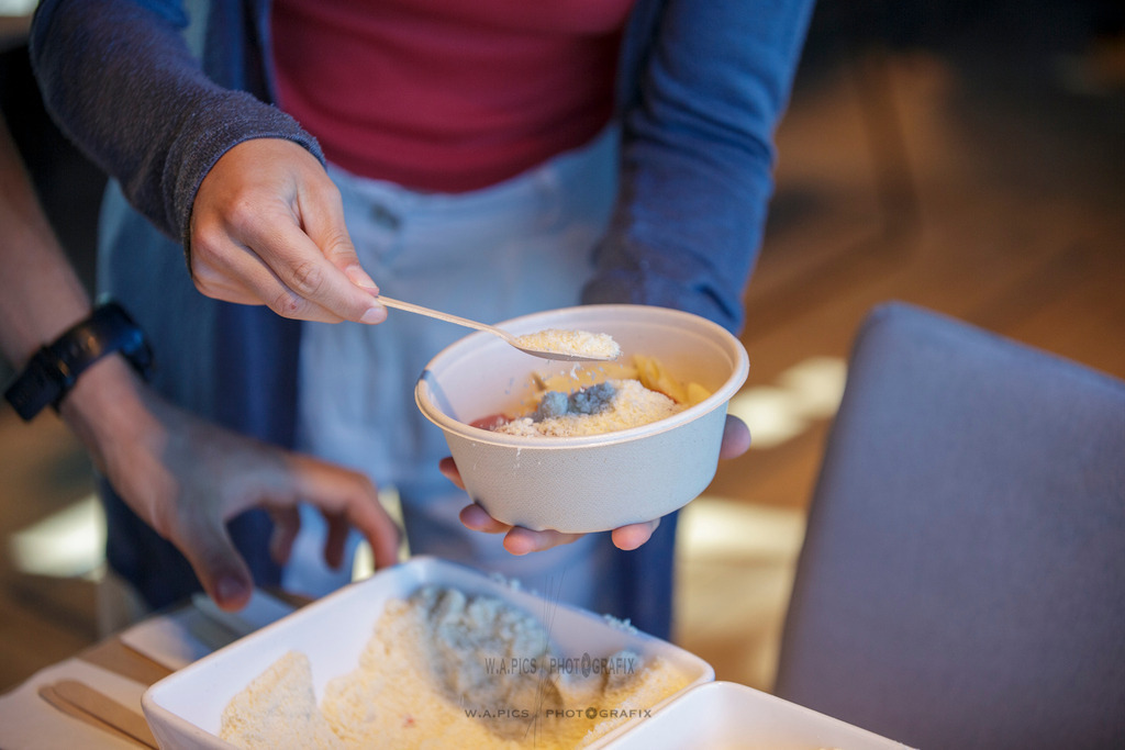 ..... | 06.09.2025, AUSTRIA, Mondsee, ALOHA TRI MONDSEE - Pastaparty , Image shows: Photo: WAPICS / Willdoner Andreas