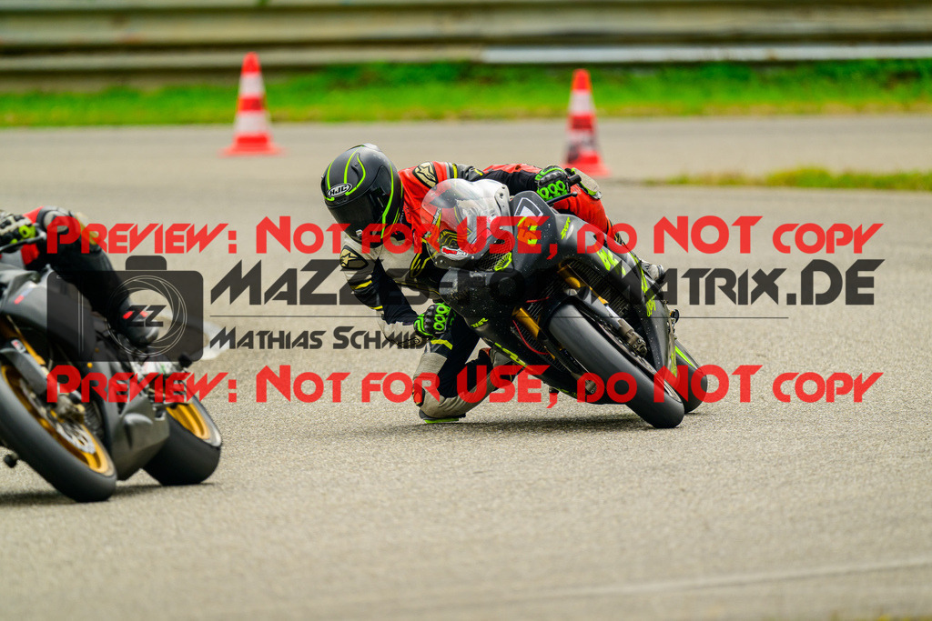 MaZZes_Fotomatrix_20241003_6007705_1766-2 | ROT