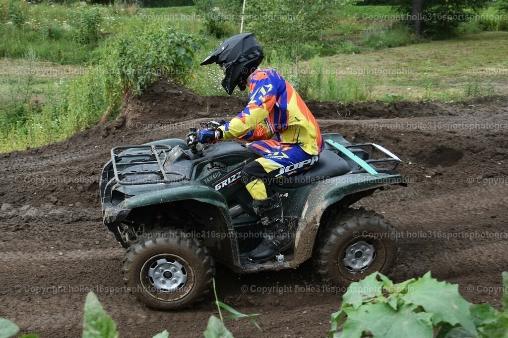 DSC_0525 (2) | Sportfotografie , Motorsport, Motoross, Reitsport, Mointainbike, Enduro,
Landschaft , Outdoor, Eventfotografie, Landschaft, Bilder online bestellen - Realisiert mit Pictrs.com