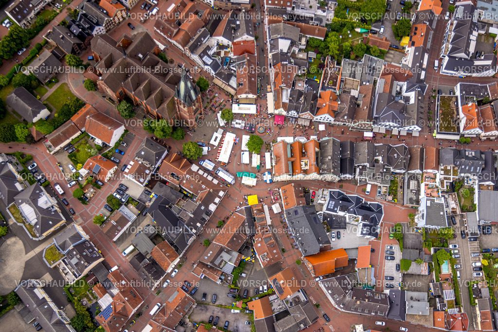 Haltern220604370 | Luftbild, Altstadt mit kath. Kirche St. Sixtus, Haltern-Stadt, Haltern am See, Ruhrgebiet, Nordrhein-Westfalen, Deutschland