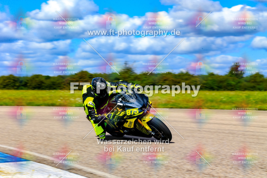 _OUR6511 | Hier findet Ihr Bilder von Touristenfahrten auf der Nürburgring Nordschleife oder von anderen Veranstaltungen die ich besucht habe. Viel Spass beim Durch Schauen 