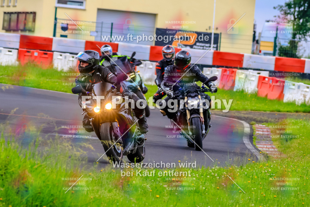 VBK-6649 | Hier findet Ihr Bilder von Touristenfahrten auf der Nürburgring Nordschleife oder von anderen Veranstaltungen die ich besucht habe. Viel Spass beim Durch Schauen 