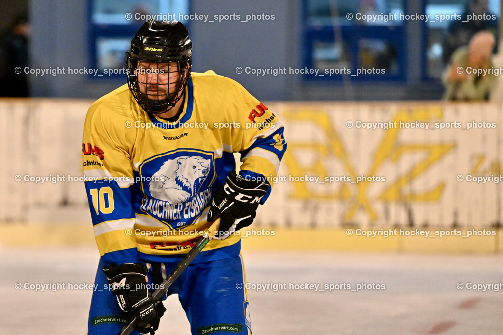 ELV Zauchen vs. EC Tigers Paternion  | #10 Tilli Thomas ELV Zauchen, ELV Zauchen vs. EC Tigers Paternion , ELV Zauchen vs. EC Tigers Paternion  am 02.01.2025 in Eisoval Zauchen (Stadthalle Villach), Austria, (Photo by Bernd Stefan)