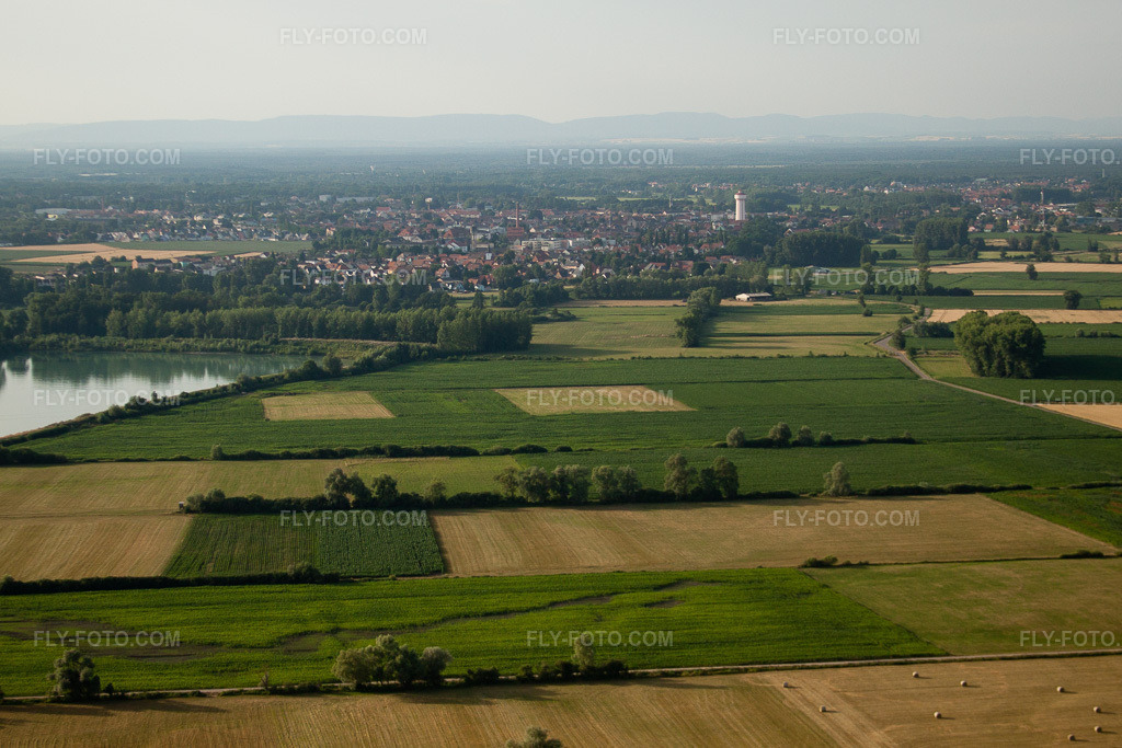 Aerial view: View of the town in Bischwiller in the state Bas-Rhin, France.Photo: IMG_30377.jpg taken on 07/09/2010 by Werner Riehm/FLY-FOTO.comResolution of the original: 4539 x 3026 px