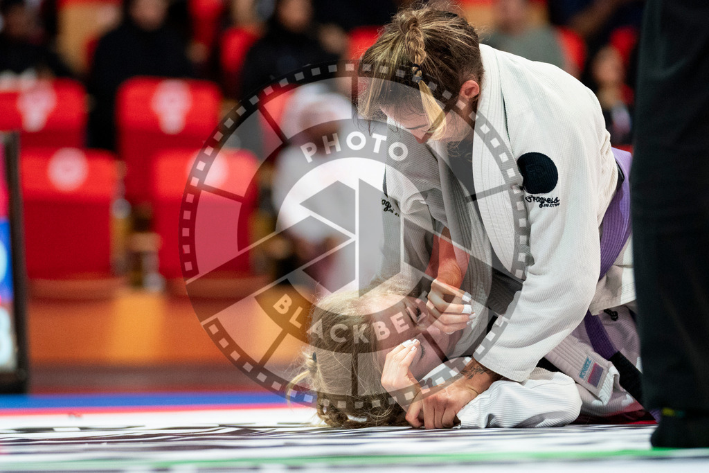 20231109PBB6488 | Fighters compete during the AJP World Professional Championship in the Mubadala Arena in Abu Dhabi, Arab United Emirates, on November 9, 2023.