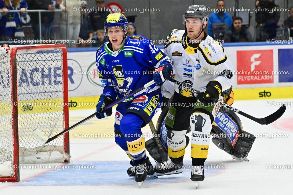 EC IDM Wärmepumpen VSV vs. HC Pustertal 8.10.2023 | #42 LANZINGER Benjamin EC VSV,  #49 KASASTUL Christian HC Pustertal, EC IDM Wärmepumpen VSV vs. HC Pustertal 8.10.2023, EC IDM Wärmepumpen VSV vs. HC Pustertal am 08.10.2023 in Villach (Stadthalle Villach), Austria, (Photo by Bernd Stefan)