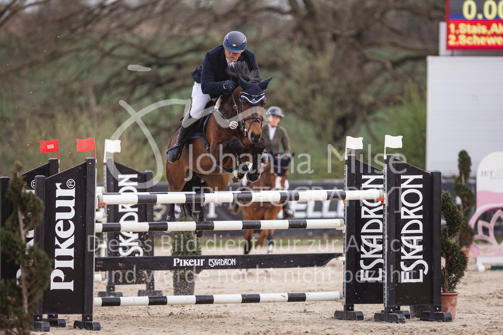 250416_S-Springen-506 | Deine schönsten Turniermomente als professionelle Fotos! Entdecke hochwertige Pferdesport-Fotografie im Online-Shop. Jetzt Fotos finden & bestellen!