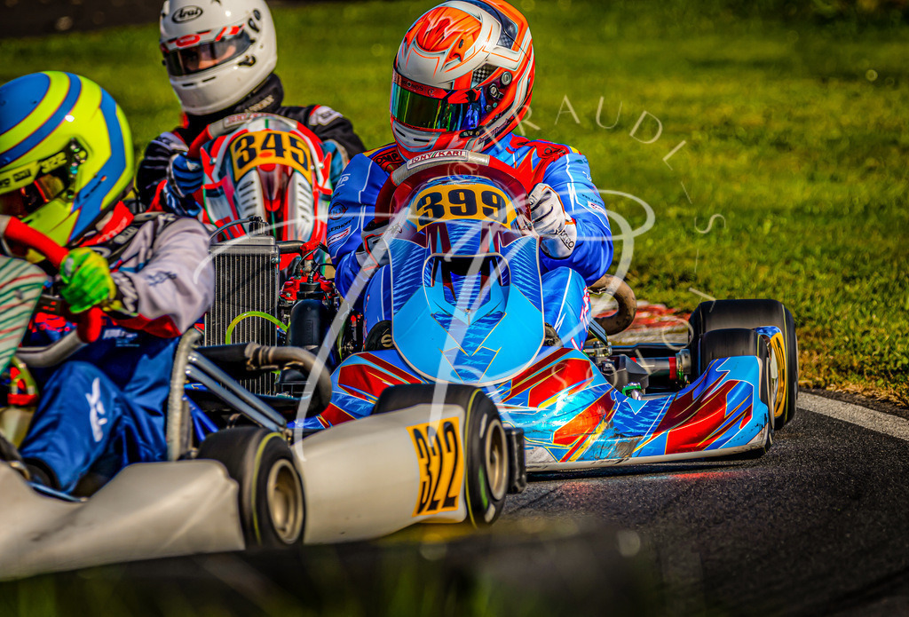 6C459C77-20BD-4BC8-9A6C-89BB9ACF6A75 | traudl_s_fotos
