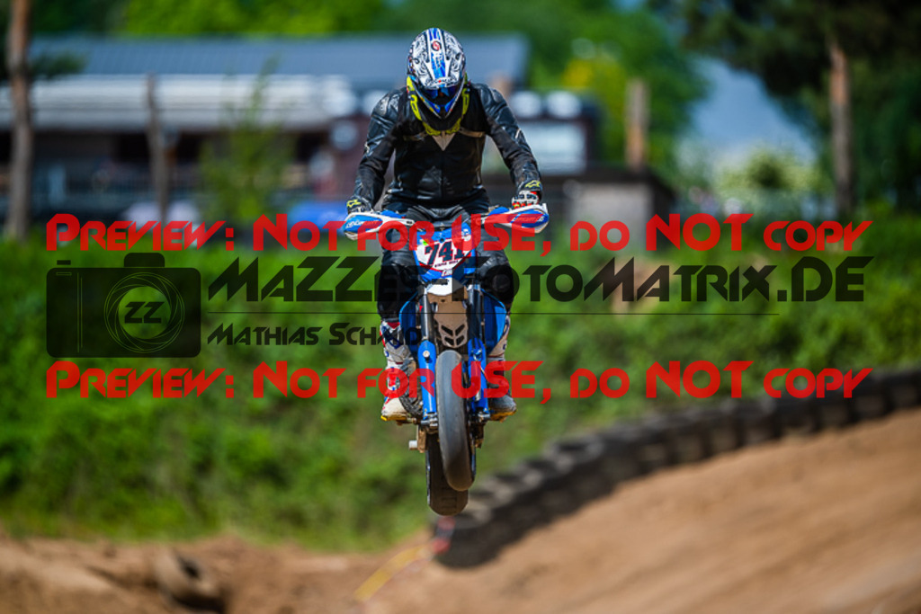 MaZZes_FotoMatrix_220528_9155 | Fotograf Mathias Schmid
Sportfotograf,
Eventfotograf,
Hochzeitsfotograf,
Portraitfotograf