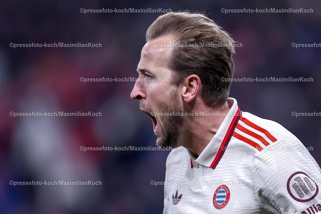 UCL11032502413 | 11.03.2025, Fußball, UEFA Champions League, Bayer 04 Leverkusen - FC Bayern München, Achtelfinale Rückspiel, BayArena, Saison 2024 2025: Torjubel nach dem 1:0 durch Torschütze Harry Kane (FC Bayern #9)DFB regulations prohibit any use of photographs as image sequences and or quasi-video.
