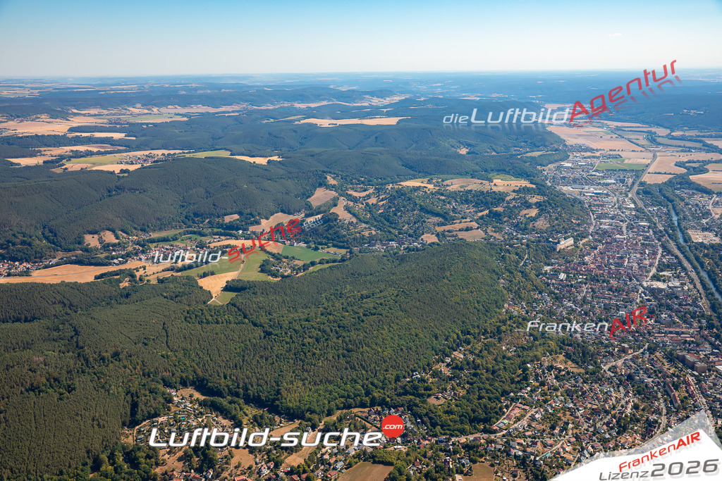 Das Luftbild der Stadt Rudolstadt wurde 2022 vom Flugzeug heraus erstellt (keine Drohnen-Aufnahmen) Aufnahmehöhe ca.450 Meter- hohe Bildauflösung und Druck-Qualität. Garantiert!