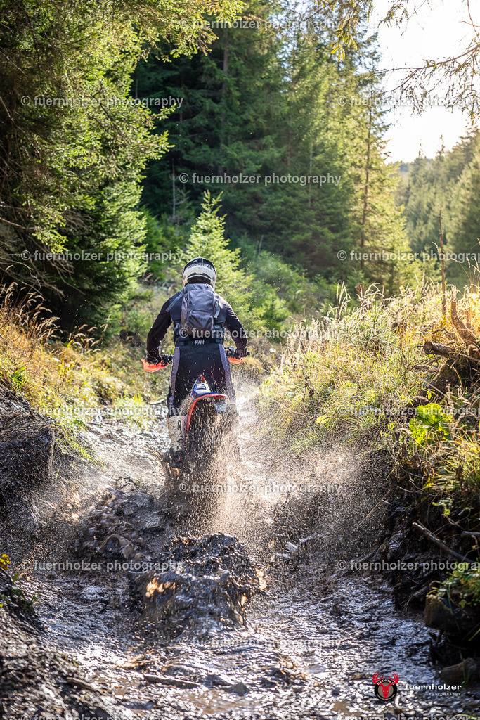fuernholzer_251026-C1-223 | Fotografische Impressionen von der Red Stag Enduro Extreme by fuernholzer-photography.com. Endurosport in Österreich fotografisch festgehalten von fuernholzer. Auftragsfotografie für Private, Gewerbefotos und Industriefotografie. Eventfotografie, Sportfotografie und Motorsportfotografie. Anbieter von Fotoworkshops, Fototraining, fotografischen Vorträgen und Fotoseminaren.