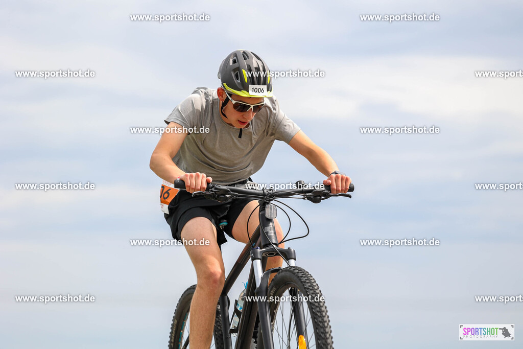 BR8A4956 | Stadttriathlon Erding 2025. #yourpictrs #sportshot_your_pictrs @Sportshotphotography #stadttriathlonerding Copyright: www.sportshot.de